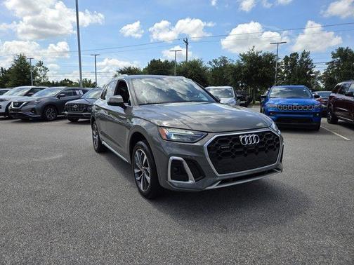 2023 Audi Q5 45 S line Premium Plus