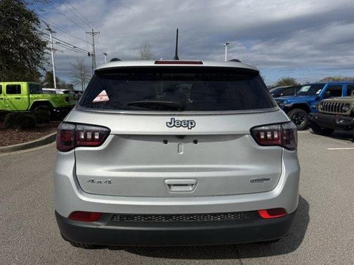 2025 Jeep Compass Latitude