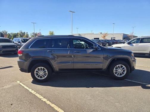 2020 Jeep Grand Cherokee Laredo E