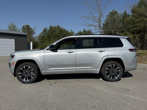 2025 Jeep Grand Cherokee L Overland