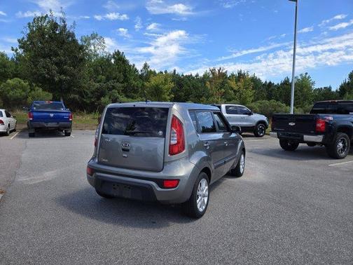 2012 Kia Soul +