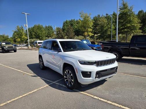 2025 Jeep Grand Cherokee Overland