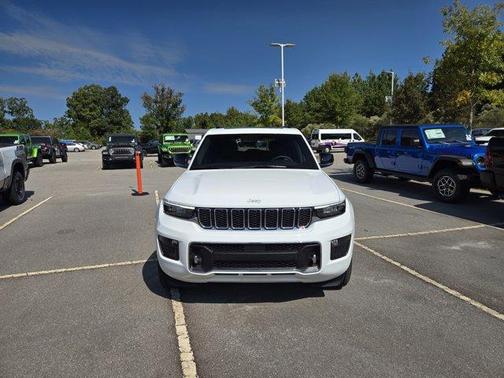 2025 Jeep Grand Cherokee Overland