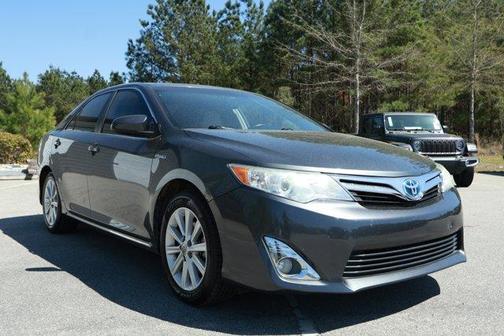2014 Toyota Camry Hybrid LE