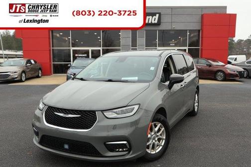 2026 Chrysler Voyager LX