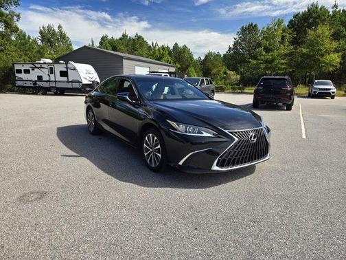 2022 Lexus ES 350 Base