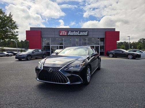 2022 Lexus ES 350 Base