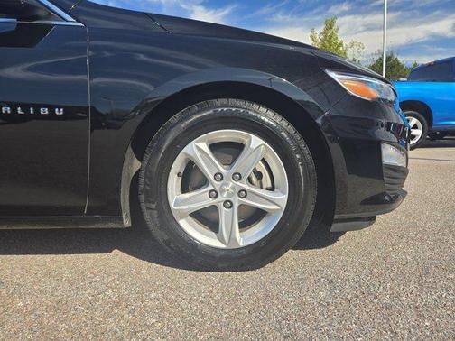 2023 Chevrolet Malibu 1LS