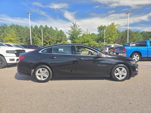 2023 Chevrolet Malibu 1LS