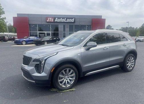 2023 Cadillac XT4 Premium Luxury