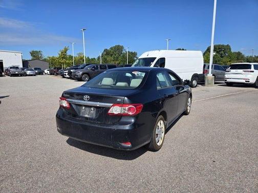 2013 Toyota Corolla LE
