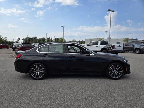 2020 BMW 330 i