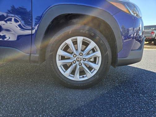 2022 Toyota Corolla Cross LE