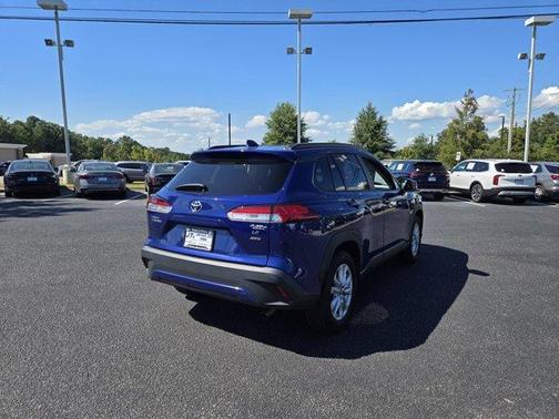 2022 Toyota Corolla Cross LE