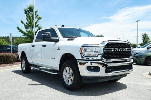 Bright White Clearcoat 2024 RAM 2500 Big Horn