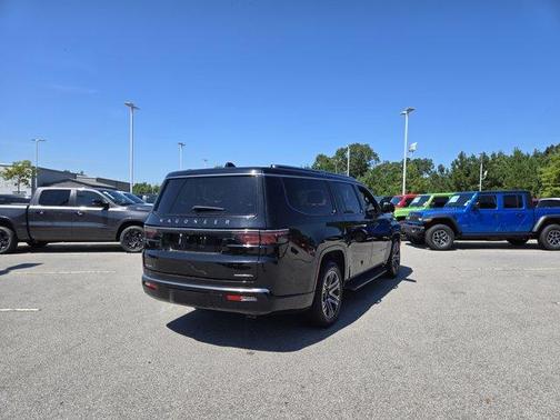 2023 Jeep Wagoneer L Series II