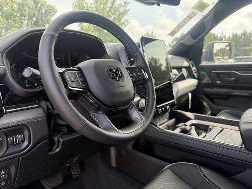 2025 RAM 1500 Limited