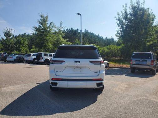2023 Jeep Grand Cherokee L Summit
