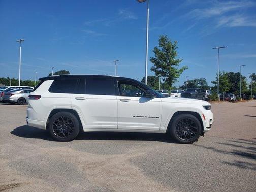 2023 Jeep Grand Cherokee L Summit
