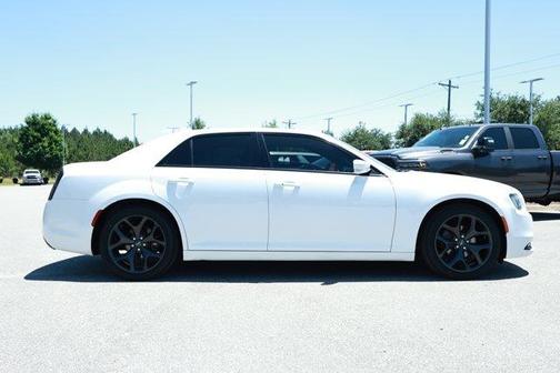 Bright White Clearcoat 2021 Chrysler 300 S