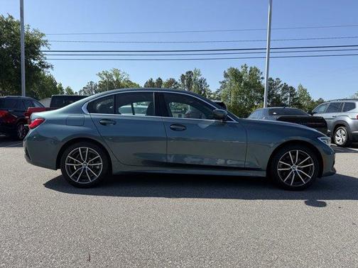 2021 BMW 330 i xDrive