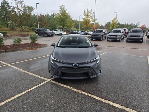 2024 Toyota Corolla Hybrid LE