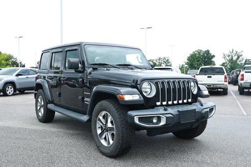 Black Clearcoat 2018 Jeep Wrangler Unlimited Sahara