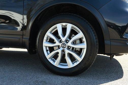 2020 Nissan Rogue Sport SV