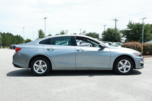 Sterling Gray Metallic 2024 Chevrolet Malibu LT