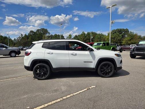 2026 Jeep Compass Latitude