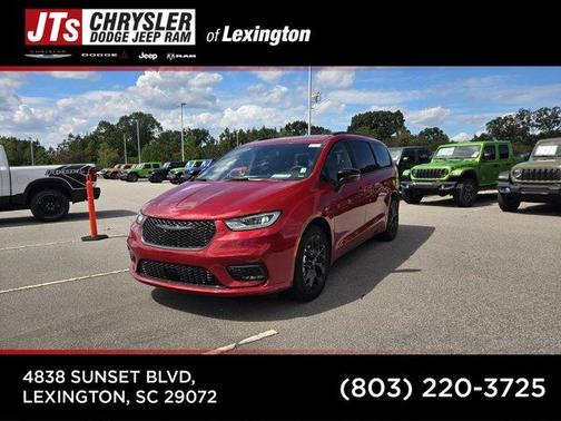 Red 2026 Chrysler Pacifica Limited