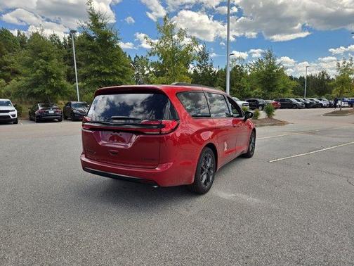 2026 Chrysler Pacifica Limited