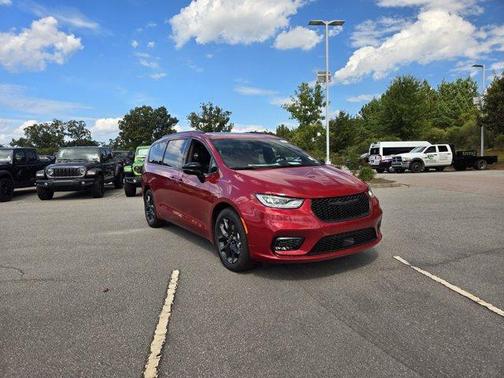 2026 Chrysler Pacifica Limited