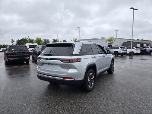 2023 Jeep Grand Cherokee 4xe Base