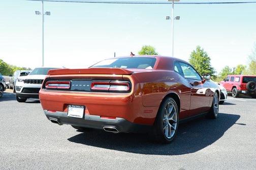 Sinamon Stick 2022 Dodge Challenger GT