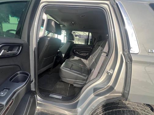 Pepperdust Metallic 2018 Chevrolet Tahoe LT
