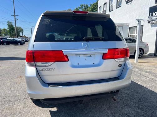 Polished Metal Metallic 2011 Honda Odyssey Touring