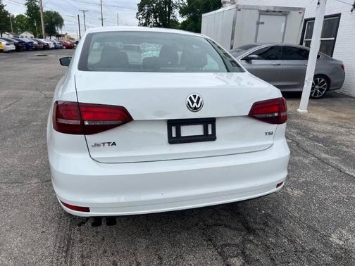 Pure White 2017 Volkswagen Jetta 1.4T S