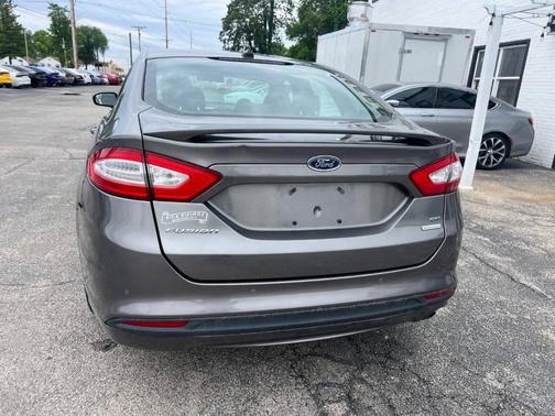 Sterling Gray Metallic 2014 Ford Fusion SE
