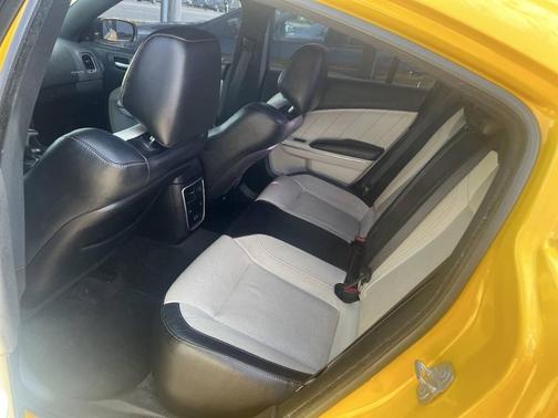 Yellow 2017 Dodge Charger SXT