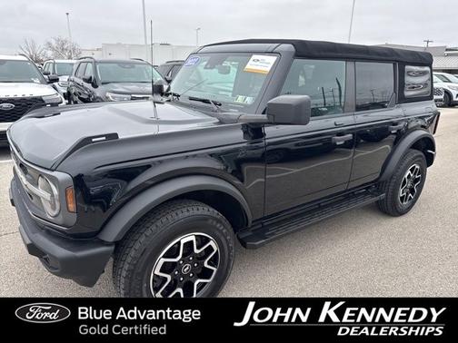 SHADOW BLACK 2022 Ford Bronco BIG BEND