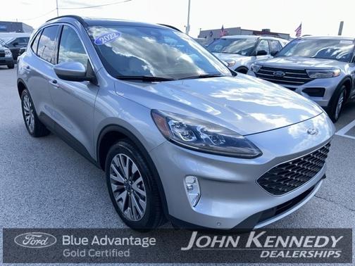 2022 Ford Escape TITANIUM