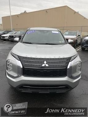 2023 Mitsubishi Outlander ES