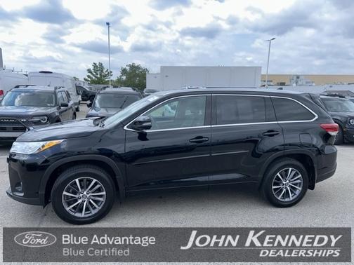 2018 Toyota Highlander SE