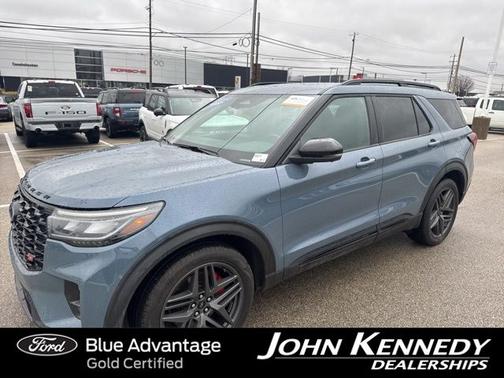 2025 Ford Explorer ST