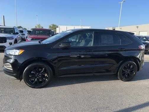 2024 Ford Edge SE