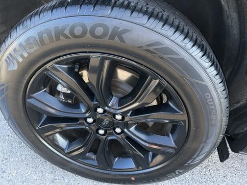2024 Ford Edge SE
