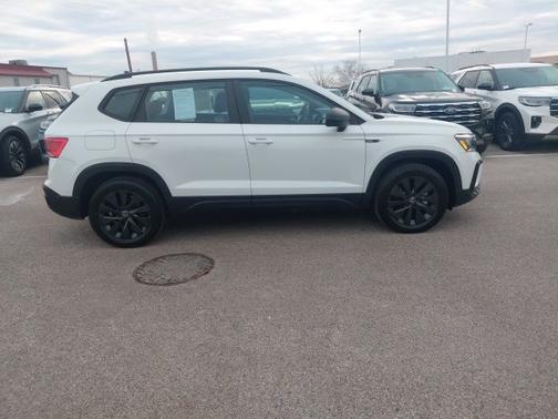 2022 Volkswagen Taos 1.5T S