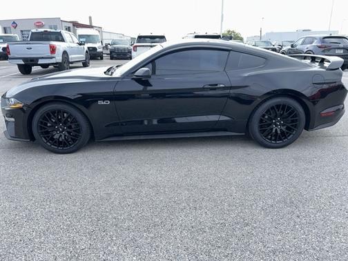 2022 Ford Mustang GT