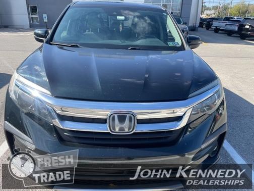 2019 Honda Pilot EX-L W/ NAVIGATION & RES